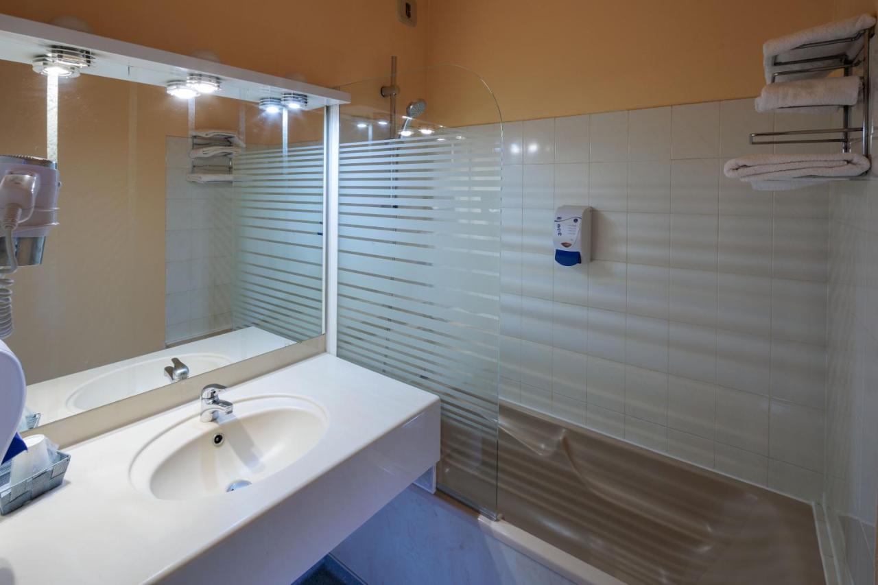 Logis Hotel Noemys Brive - Restaurant Le Teinchurier Dış mekan fotoğraf