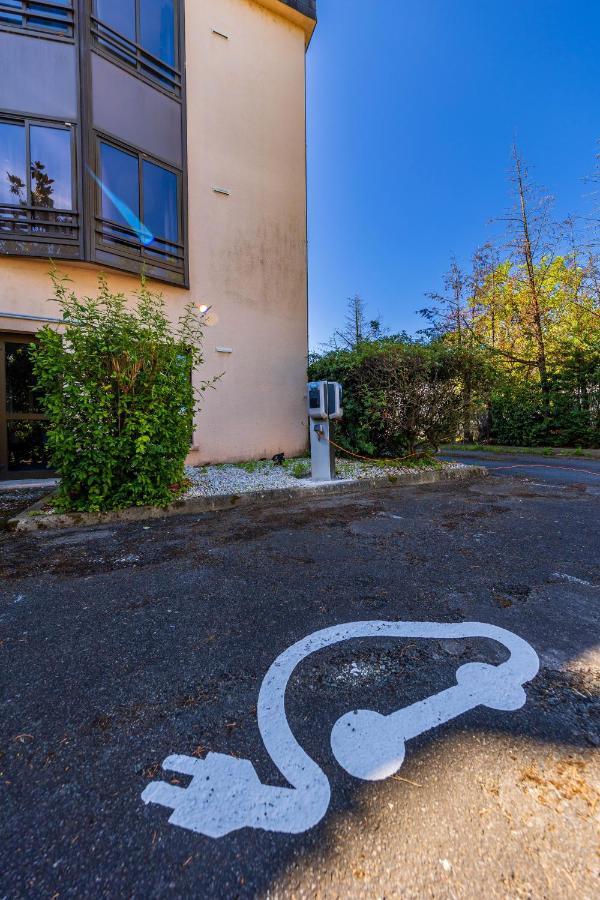 Logis Hotel Noemys Brive - Restaurant Le Teinchurier Dış mekan fotoğraf